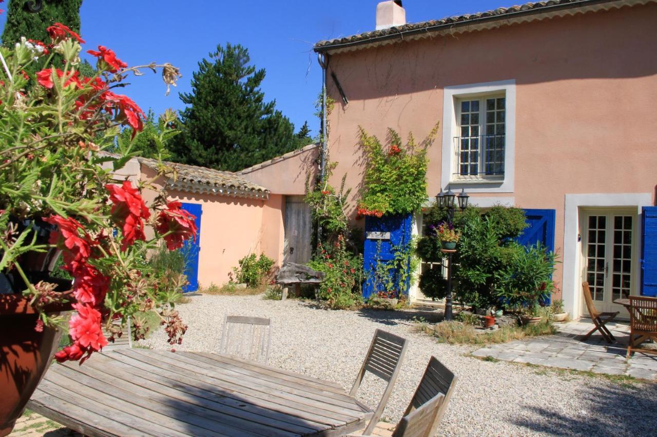 Le Mas De La Cigale Bleue, Caumont Sur Durance Экстерьер фото